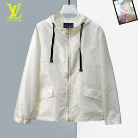 Picture of Louis Vuitton Jackets _SKULVM-3XL12yr45832344